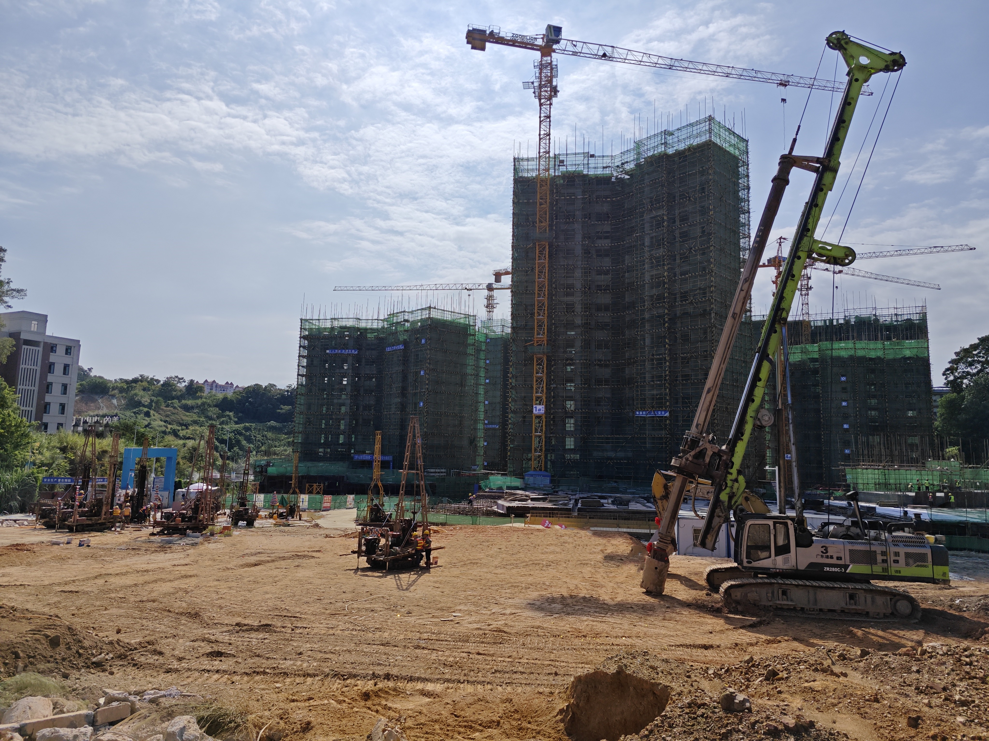 梧州美的中央广场项目三期四标段桩基础及基坑支护工程